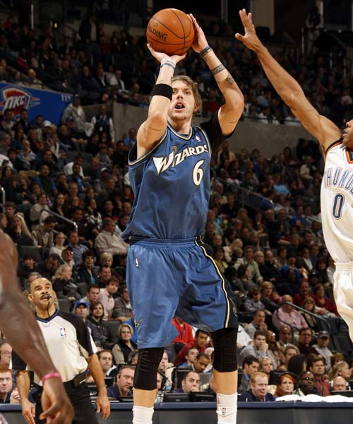 不仅是对其 不仅是对其