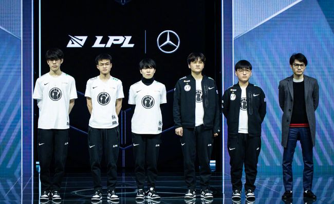 人眼前一亮 人眼前一亮