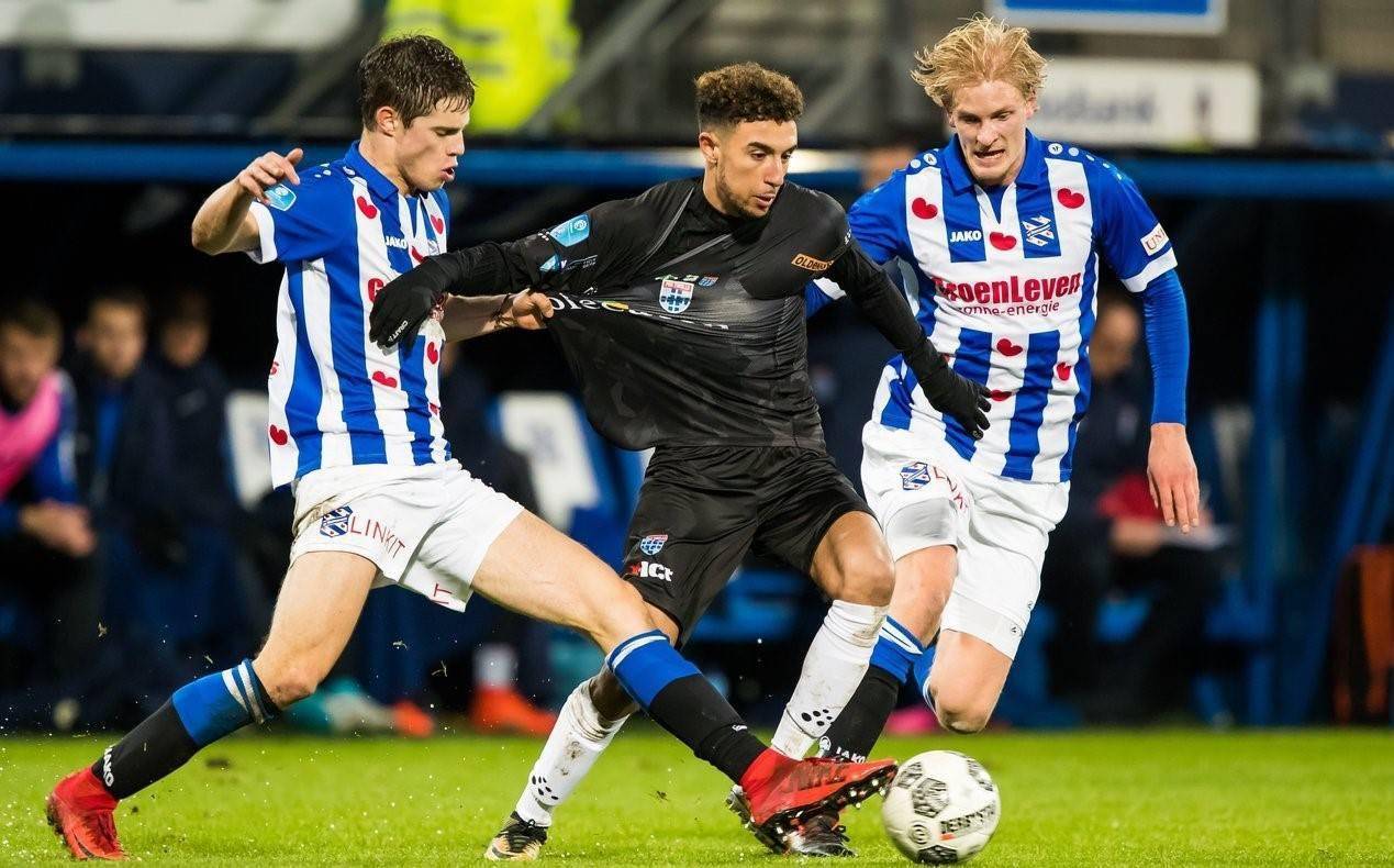 的强大气场 的强大气场