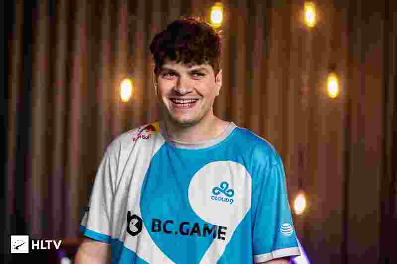 赛季中屡次 赛季中屡次