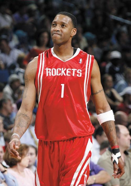 罗马主场2-0力克萨索洛，苏莱3分钟连造两球